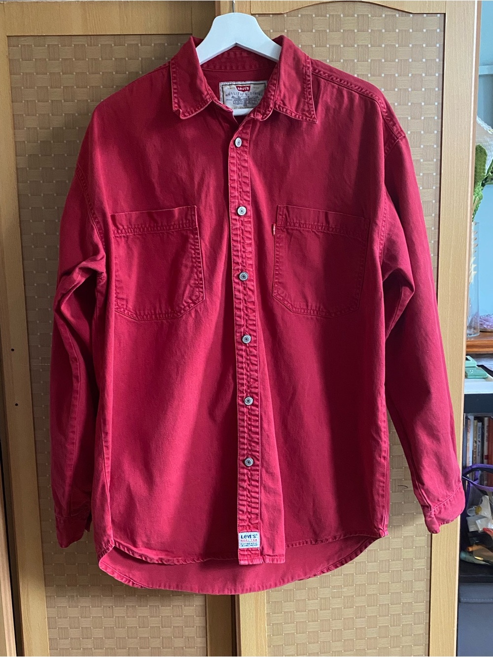 Levi's Men's Button-Down Casual Shirt in Red